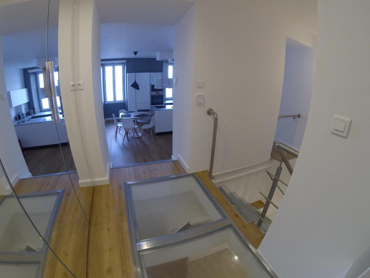 Magnifique Duplex Vue Mer Мантон Екстер'єр фото